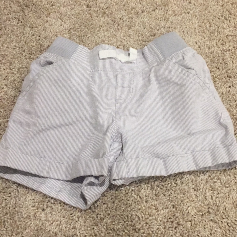 Girls shorts pinstripe